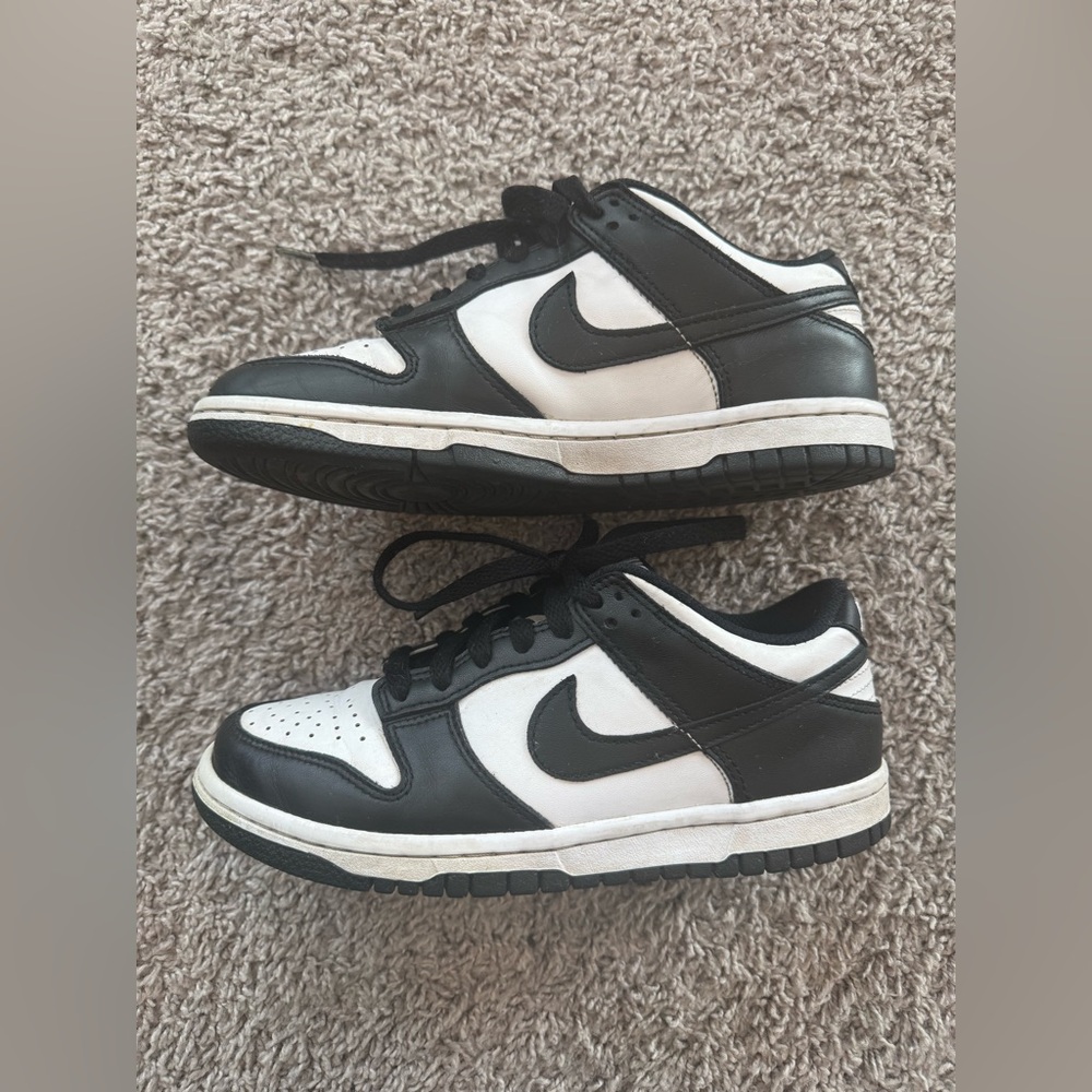 Nike Dunk Low Sneakers, Black/White (Panda), Big Kids Sz 4.5